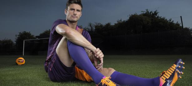 哈登赛后谦逊发言登热搜，AC米兰血战波尔图引发热议