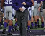 C罗在塞尔维亚队比赛中挺进下一轮，爆冷引发热议！