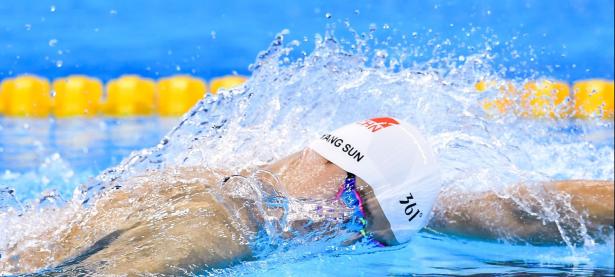 德约科维奇与30激战热火分钟，战术调整胜负难料！，字母哥焦点对战引发球迷热议