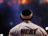 排球赛场焦点！阿根廷队对阵美国队，激战正酣，豪门对决再度上演